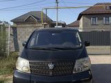 Toyota Alphard 2004 года за 6 400 000 тг. в Алматы