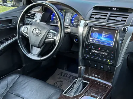 Toyota Camry 2016 года за 10 850 000 тг. в Караганда – фото 12