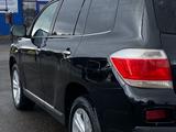 Toyota Highlander 2011 года за 12 500 000 тг. в Караганда – фото 4