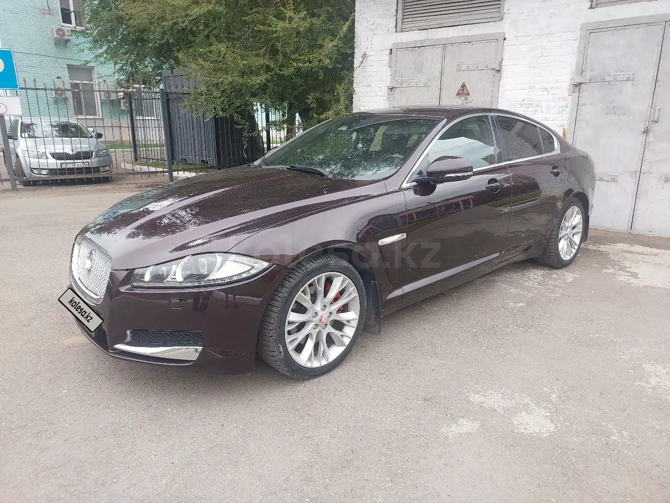 Jaguar XF, 2015