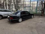 Mercedes-Benz E 320 1998 года за 2 900 000 тг. в Астана – фото 2