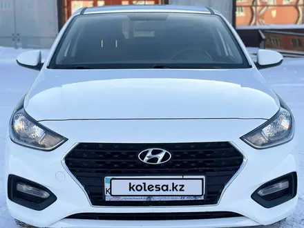 Hyundai Accent 2019 года за 7 200 000 тг. в Астана