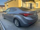 Hyundai Elantra 2015 года за 3 750 000 тг. в Атырау – фото 4