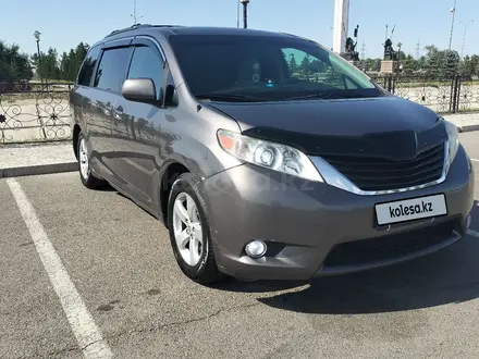 Toyota Sienna 2010 года за 12 500 000 тг. в Тараз – фото 2