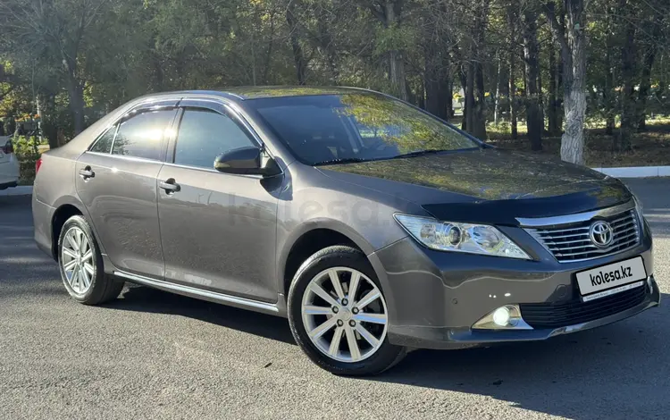 Toyota Camry 2014 года за 9 200 000 тг. в Караганда