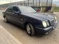 Mercedes-Benz E 280 1998 года за 3 600 000 тг. в Астана – фото 2
