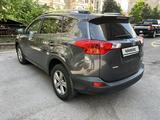 Toyota RAV4 2015 года за 11 000 000 тг. в Алматы – фото 2