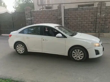 Chevrolet Cruze 2015 года за 2 000 000 тг. в Алматы – фото 10