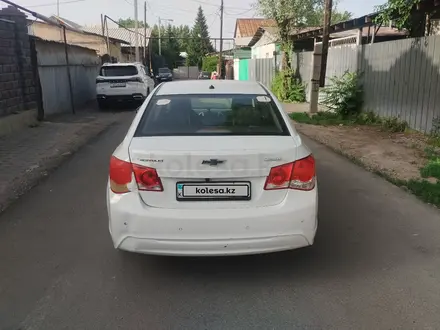 Chevrolet Cruze 2015 года за 2 000 000 тг. в Алматы – фото 9