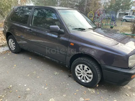 Volkswagen Golf 1993 года за 1 500 000 тг. в Костанай – фото 3