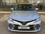 Toyota Camry 2019 годаүшін13 500 000 тг. в Астана – фото 2