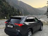 Toyota RAV4 2020 годаүшін11 500 000 тг. в Алматы – фото 4