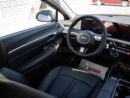 Hyundai Sonata 2024 года за 15 800 000 тг. в Алматы – фото 22