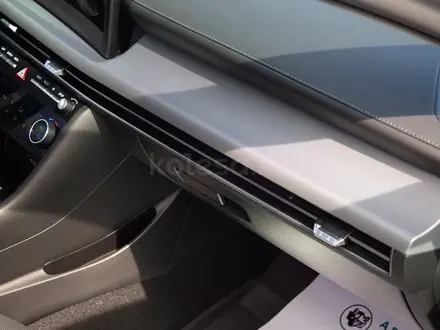 Hyundai Sonata 2024 года за 15 800 000 тг. в Алматы – фото 35