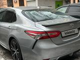 Toyota Camry 2020 года за 11 700 000 тг. в Алматы – фото 4