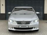 Toyota Camry 2013 года за 8 600 000 тг. в Шымкент – фото 2