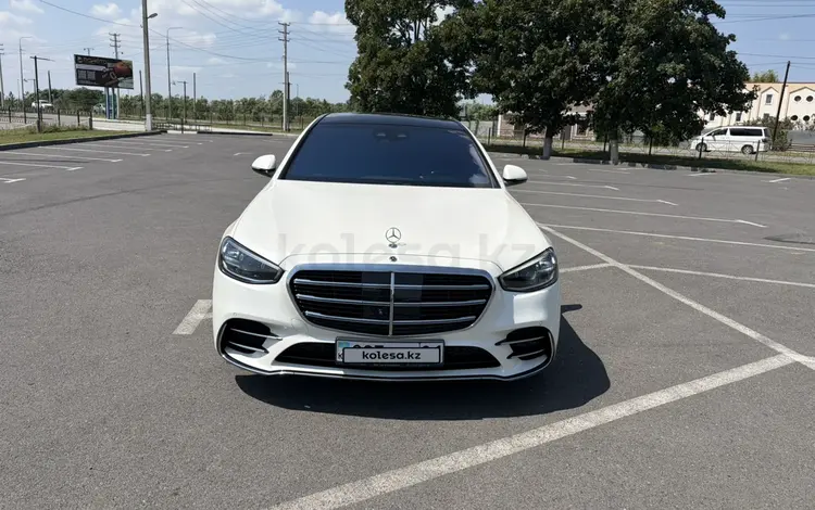 Mercedes-Benz S 500 2022 года за 56 000 000 тг. в Астана