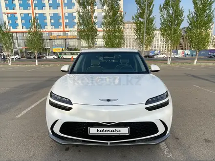 Genesis GV60 2022 года за 34 500 000 тг. в Астана