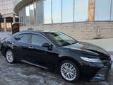 Toyota Camry 2020 года за 14 400 000 тг. в Караганда