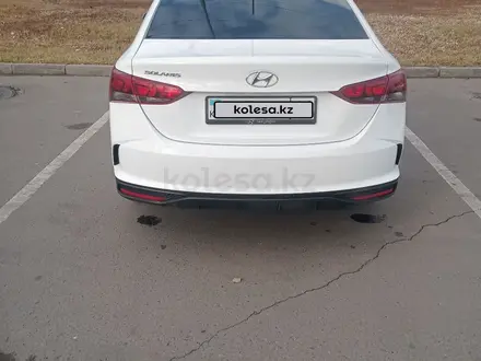 Hyundai Accent 2020 года за 7 600 000 тг. в Павлодар – фото 2