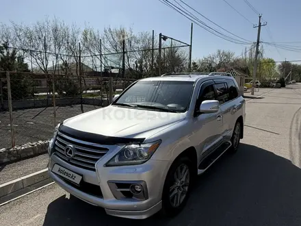 Lexus LX 570 2014 года за 27 500 000 тг. в Алматы – фото 2