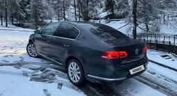 Volkswagen Passat 2014 годаfor5 900 000 тг. в Алматы – фото 4