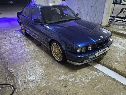 BMW 520 1995 года за 2 650 000 тг. в Жанаозен – фото 13