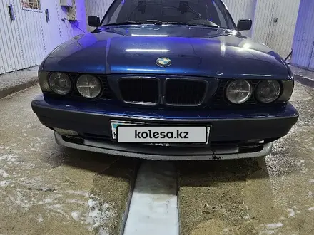 BMW 520 1995 года за 2 650 000 тг. в Жанаозен