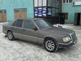 Mercedes-Benz E 230 1992 года за 1 700 000 тг. в Жезказган