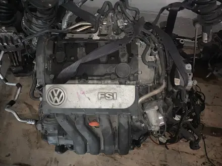 Двигатель Volkswagen Touran 2.0 литра за 300 000 тг. в Алматы