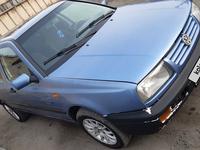 Volkswagen Vento 1992 годаfor1 350 000 тг. в Семей