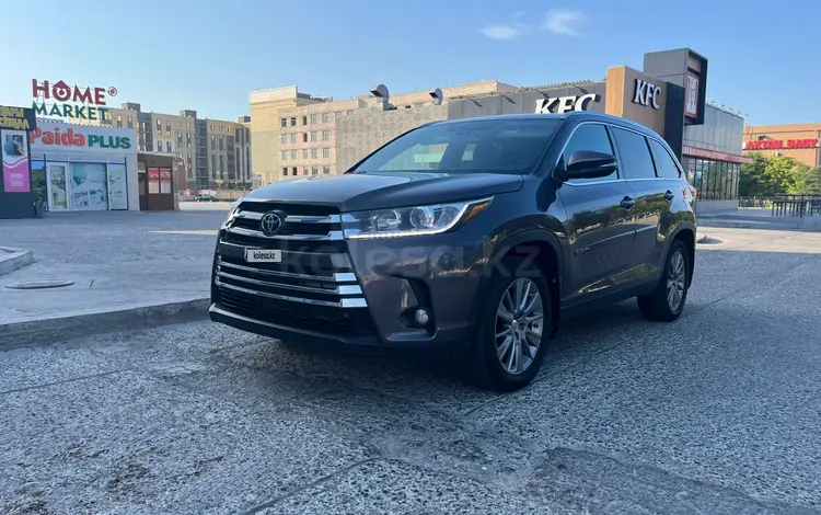 Toyota Highlander 2019 годаүшін13 000 000 тг. в Актау