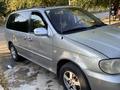 Kia Carnival 2005 года за 2 700 000 тг. в Арысь – фото 7