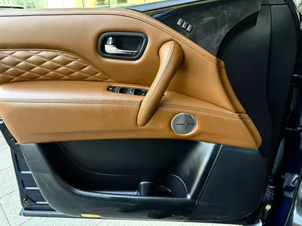Infiniti QX80 Luxe ProActive 2022 года за 26 490 000 тг. в Алматы – фото 15