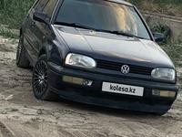 Volkswagen Golf 1995 годаүшін2 000 000 тг. в Алматы