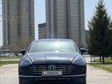 Hyundai Sonata 2022 года за 13 000 000 тг. в Астана