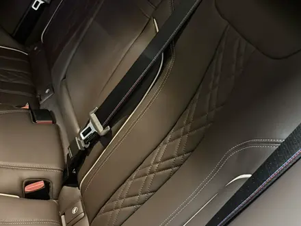BMW 550 2021 года за 43 500 000 тг. в Алматы – фото 11