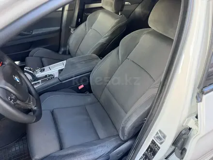 BMW 550 2011 года за 11 900 000 тг. в Астана – фото 27