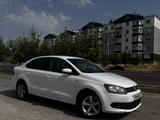 Volkswagen Polo 2014 года за 3 318 089 тг. в Шымкент – фото 2