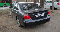Toyota Camry 2004 годаүшін3 500 000 тг. в Алматы – фото 2