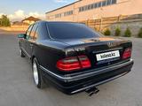 Mercedes-Benz E 280 1997 годаfor3 900 000 тг. в Алматы – фото 2