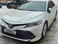 Toyota Camry 2019 года за 12 400 000 тг. в Астана
