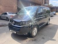 Volkswagen Multivan 2015 годаfor12 800 000 тг. в Алматы