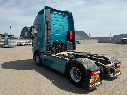 Volvo  FH 2022 года за 50 000 000 тг. в Алматы – фото 2