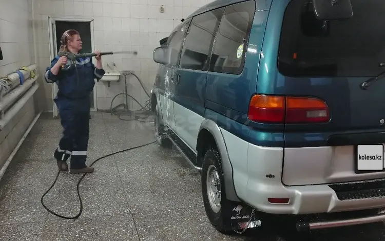 Mitsubishi Delica 1996 года за 4 500 000 тг. в Усть-Каменогорск