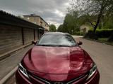 Toyota Camry 2018 года за 12 500 000 тг. в Алматы