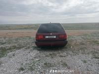 Volkswagen Passat 1994 годаfor2 400 000 тг. в Караганда