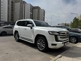 Toyota Land Cruiser 2023 года за 60 000 000 тг. в Астана – фото 2