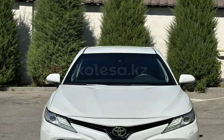 Toyota Camry 2020 года за 15 000 000 тг. в Шымкент