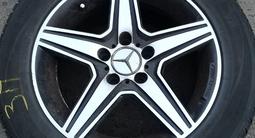 Зимние шины Marshal с дисками Мерседес (комплект) за 50 000 тг. в Алматы
